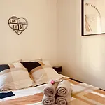 T1 Cosy Bien Equipe, Wifi, Centre D'angers Avec Vayny Apartamento Angers